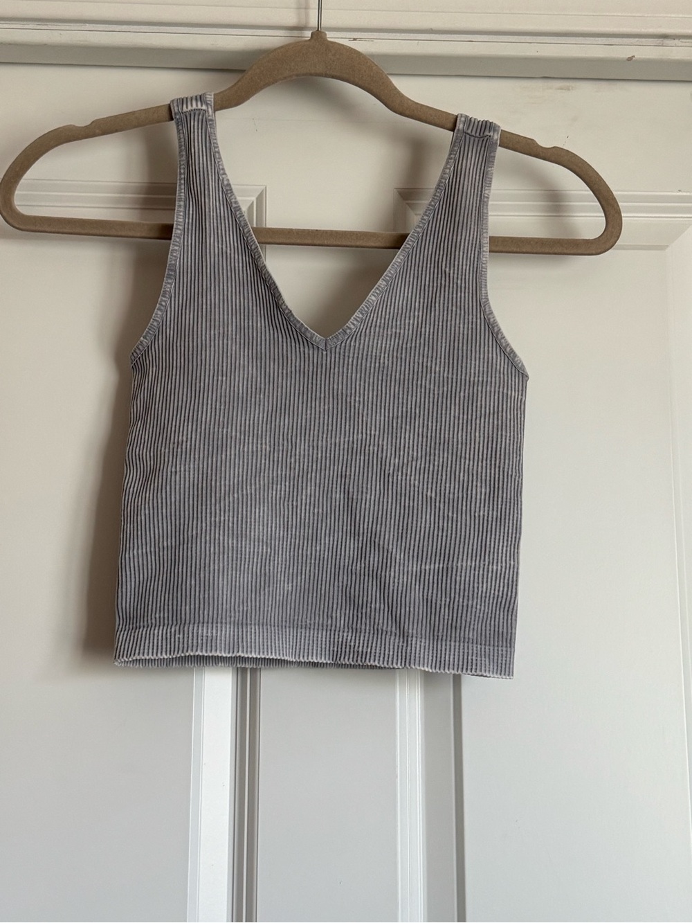 New Curl Surf Nikibiki OS One Size Grey Gray V Neck Fitted Ribbed Tank Top